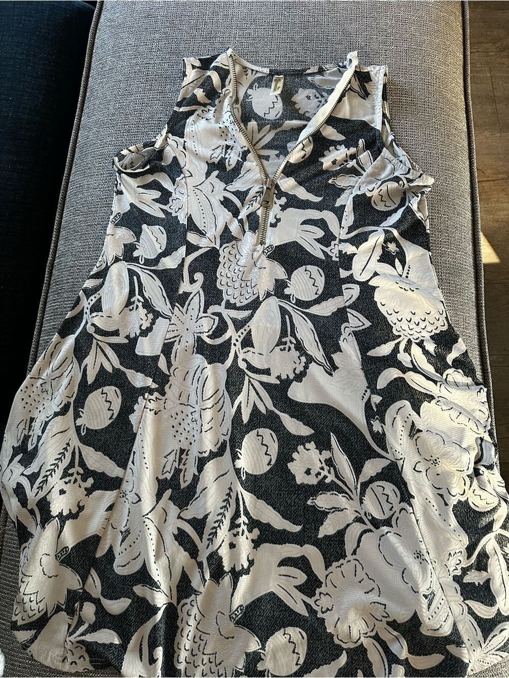 Sleeveless Black & White Floral A-Line Dress with Zip